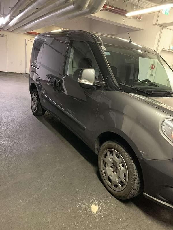 Gebraucht Fiat Doblò 103 PS (75 kW) 2017 Van / Kleinbus