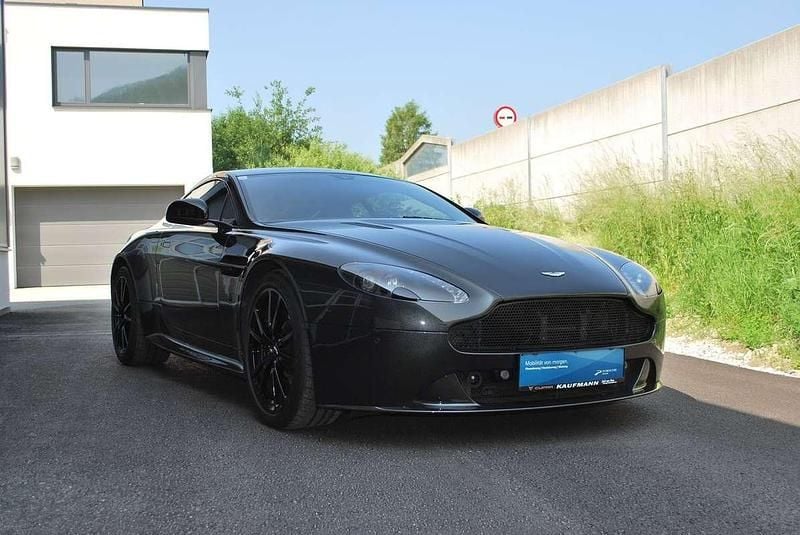 Gebraucht Aston Martin V8 Vantage 436 PS (320 kW) 2014 Grau Coupé