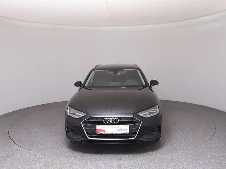 Gebraucht Audi A4 Comfort 136 PS (100 kW) 2025 Schwarz  normal Kombi