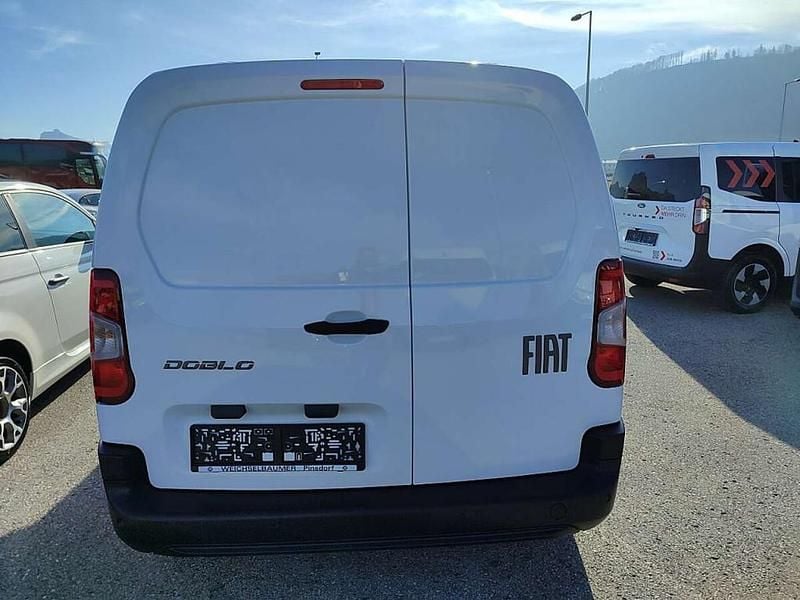 Neu Fiat Doblò S 102 PS (75 kW) 2025 Weiß Van / Kleinbus