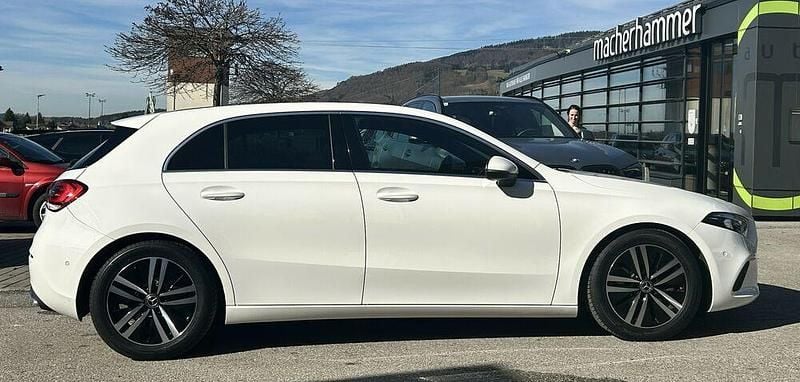 Gebraucht Mercedes A220 190 PS (139 kW) 2020 Weiß Limousine