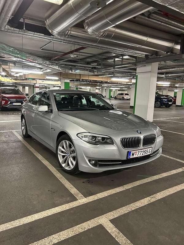 Gebraucht 2013 BMW 525 Sport Line Limousine | € 8.900 (Guter Preis) - Bild 1/4
