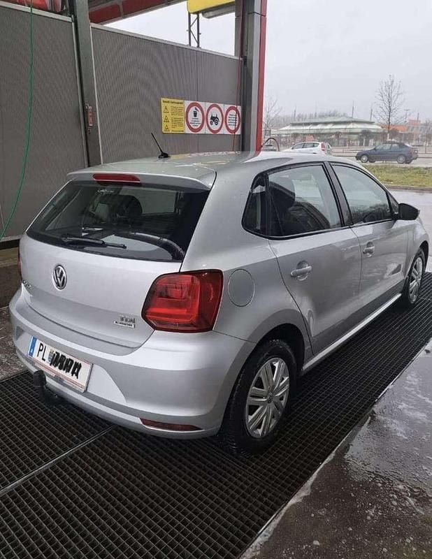 Gebraucht VW Polo 75 PS (55 kW) 2015 Limousine