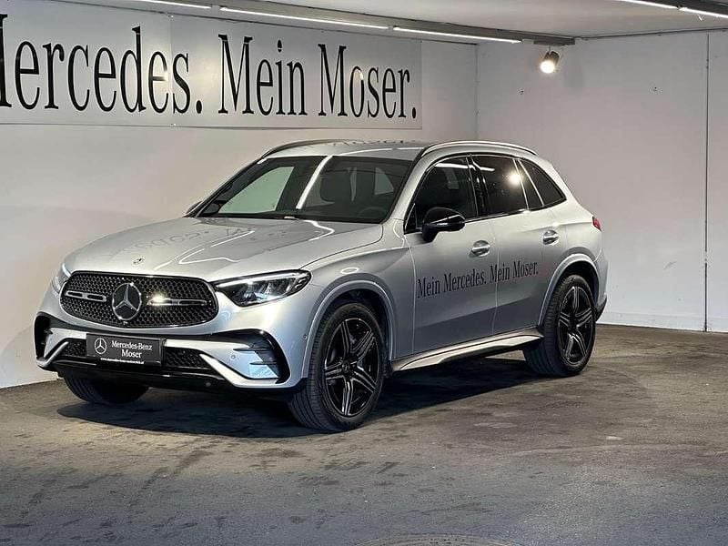 Gebraucht Mercedes GLC220 197 PS (144 kW) 2025 Silber SUV