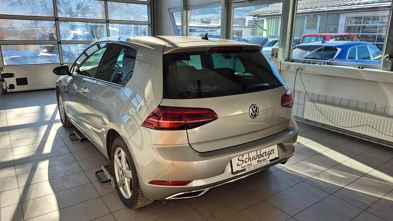 Gebraucht VW Golf VII Highline 115 PS (84 kW) 2019 Silber  metallic