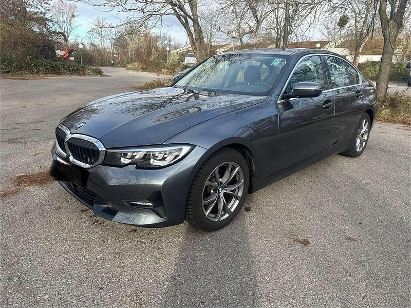 Gebraucht BMW 318 150 PS (110 kW) 2019 Limousine