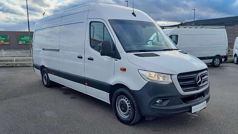 Gebraucht Mercedes Sprinter 163 PS (119 kW) 2019 Weiß Van