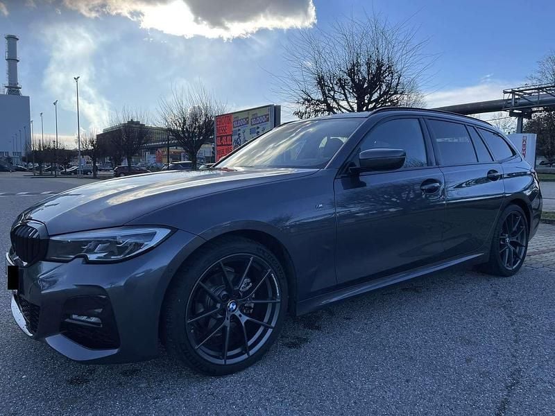 Gebraucht BMW 320 M Performance 190 PS (139 kW) 2021 Kombi