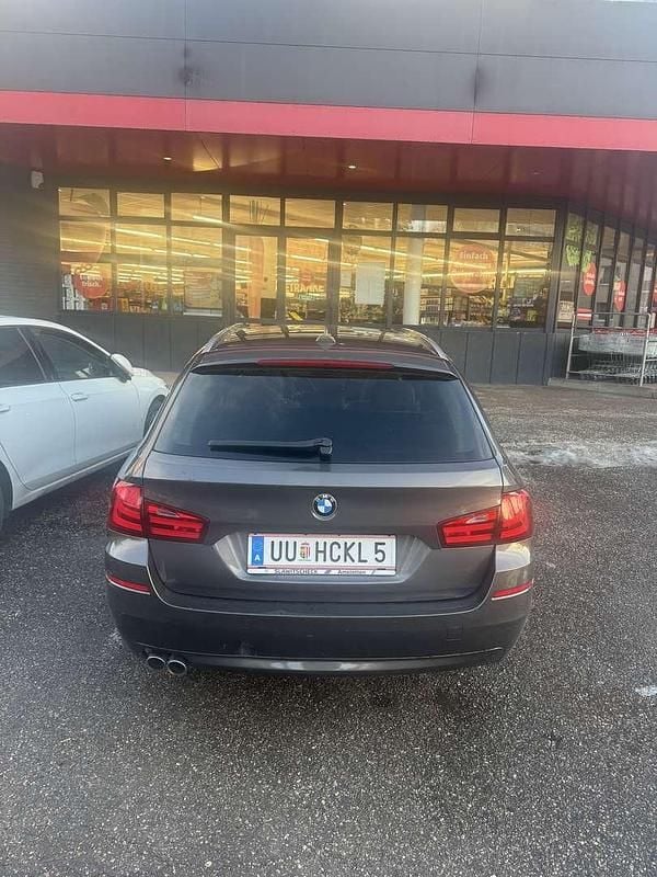 Gebraucht BMW 525 218 PS (160 kW) 2012 Kombi