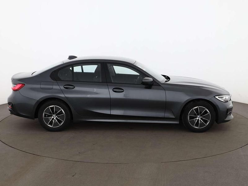 Gebraucht BMW 320 Advantage 190 PS (139 kW) 2021 Grau Limousine