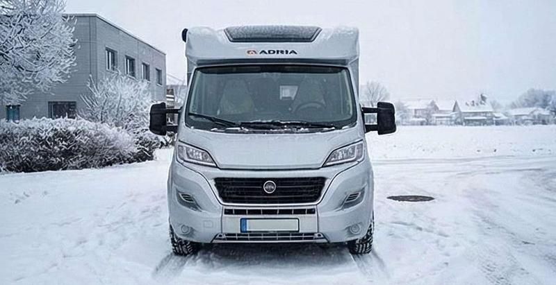 Gebraucht Fiat Ducato 150 PS (110 kW) 2019 Grau Van