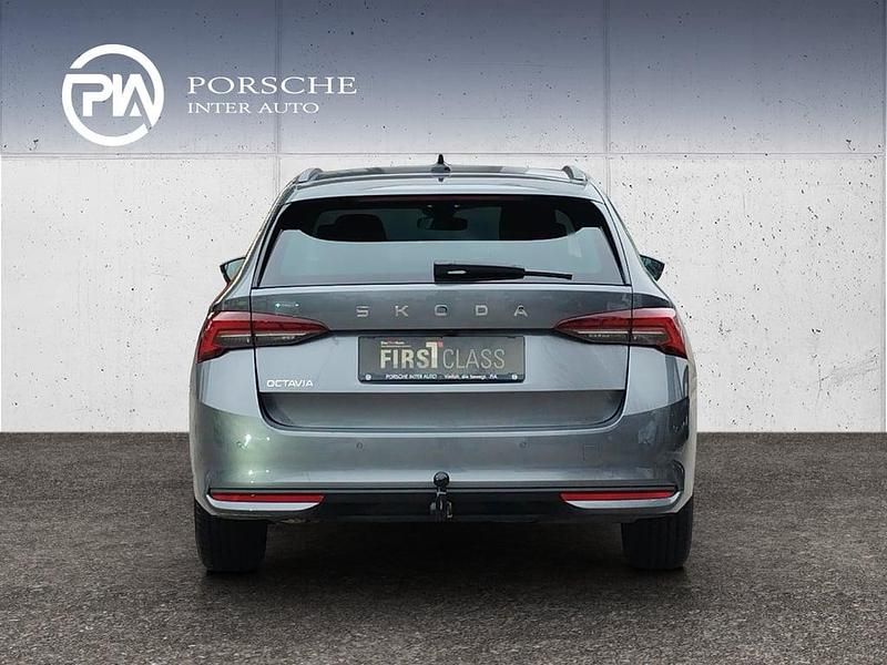 Gebraucht Skoda Octavia Selection 150 PS (110 kW) 2025 Grau Kombi