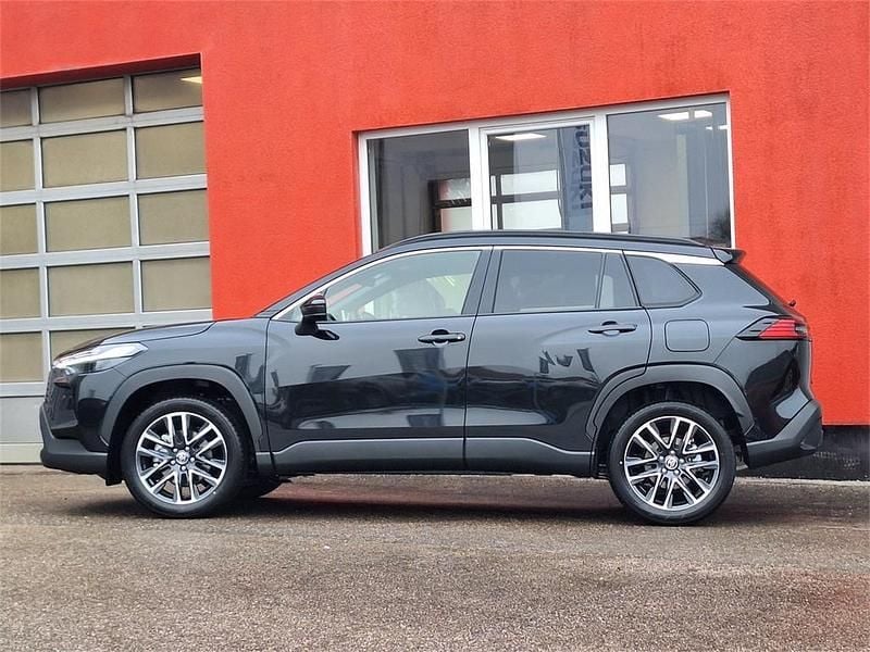 Neu Toyota Corolla Cross Active 180 PS (132 kW) 2025 Metal stream  grau SUV