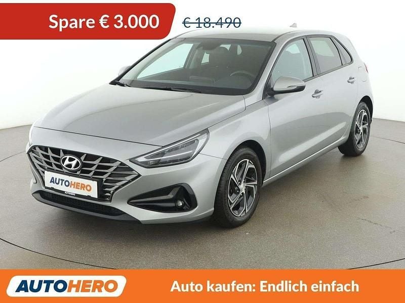 Gebraucht Hyundai i30 Trend 120 PS (88 kW) 2021 Grau Kleinwagen