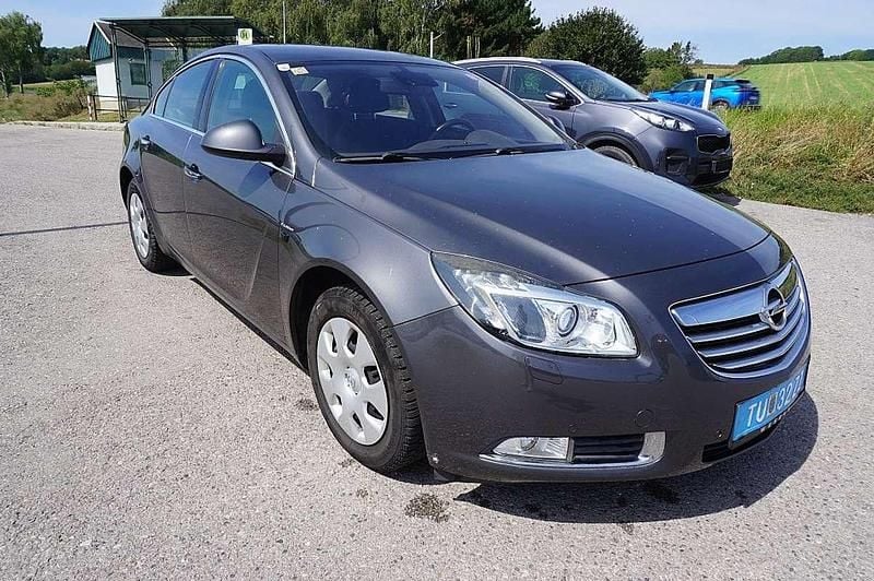 Gebraucht Opel Insignia Cosmo 140 PS (102 kW) 2009 Grau Limousine