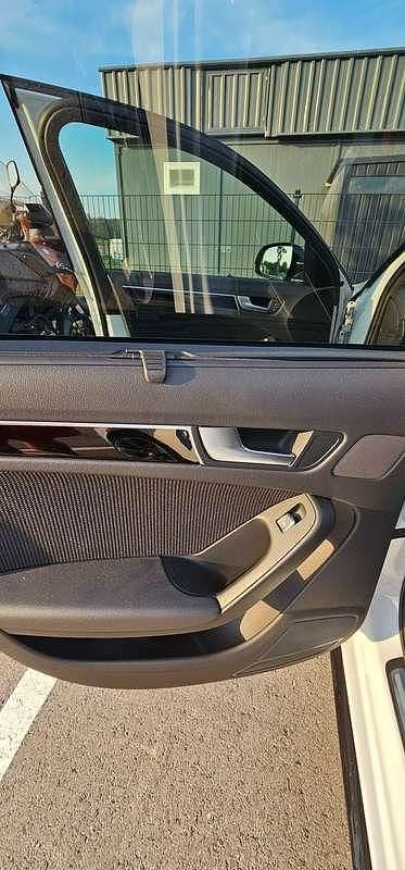 Gebraucht Audi A4 Sport 150 PS (110 kW) 2015 Grau Kombi