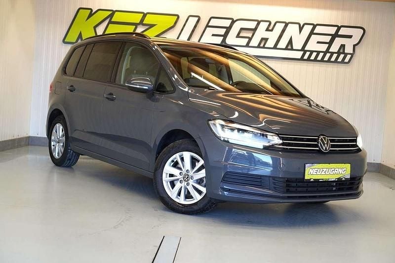 Gebraucht VW Touran R 150 PS (110 kW) 2024 Grau Van / Kleinbus