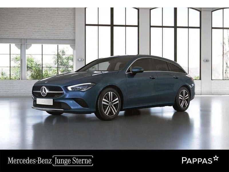 Blau Gebraucht 2021 Mercedes CLA250e Shooting Brake Kombi | € 26.900 (Fairer Preis) - Bild 1/4