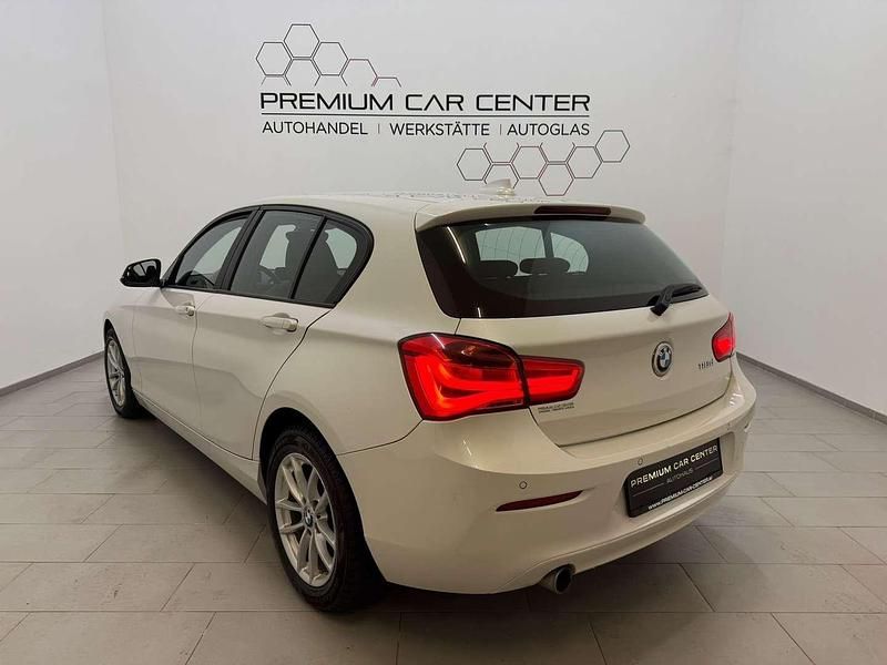 Gebraucht BMW 118 Advantage 150 PS (110 kW) 2015 Weiß Kleinwagen