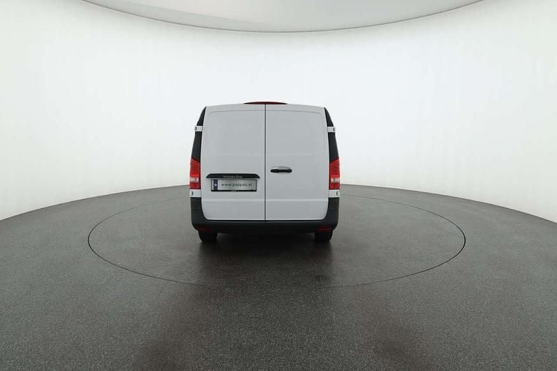 Gebraucht Mercedes Vito 163 PS (119 kW) 2021 Weiß Van