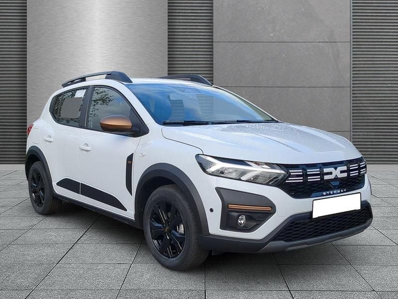 Neu Dacia Sandero Extreme 101 PS (74 kW) 2025 SUV