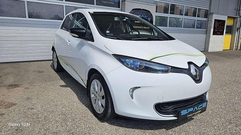 Weiß Gebraucht 2016 Renault Zoe Kleinwagen | € 6.790 (Fairer Preis) - Bild 1/4