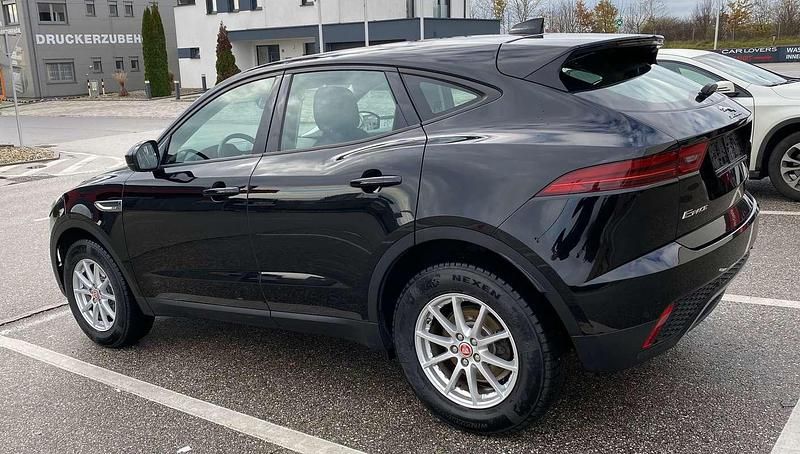 Schwarz Gebraucht 2019 Jaguar E-Pace SUV | € 17.800 (Fairer Preis) - Bild 1/4