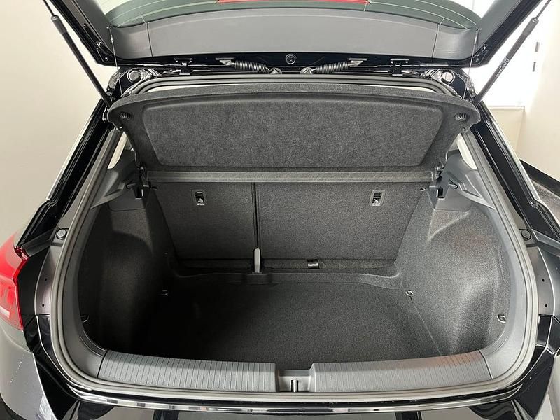 Gebraucht VW T-Roc 115 PS (84 kW) 2025 Schwarz  metallicperleffektno SUV
