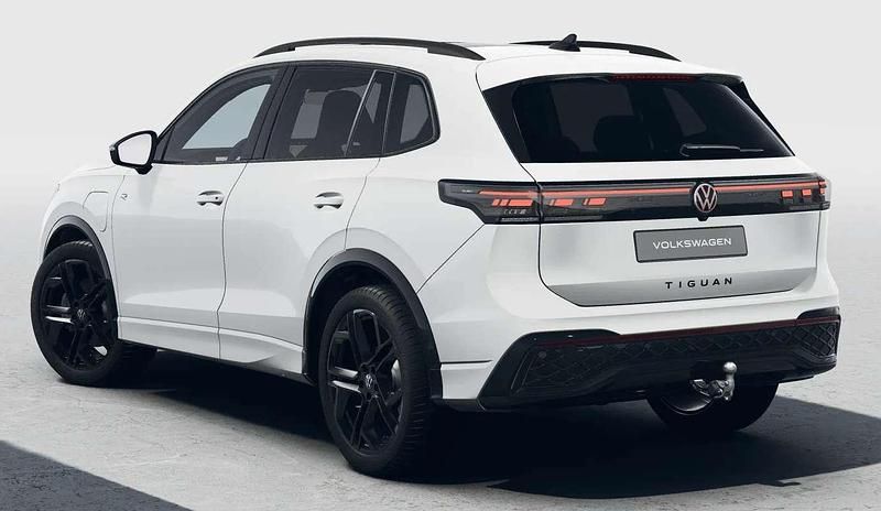Neu VW Tiguan Sport 204 PS (150 kW) 2025 Weiß SUV