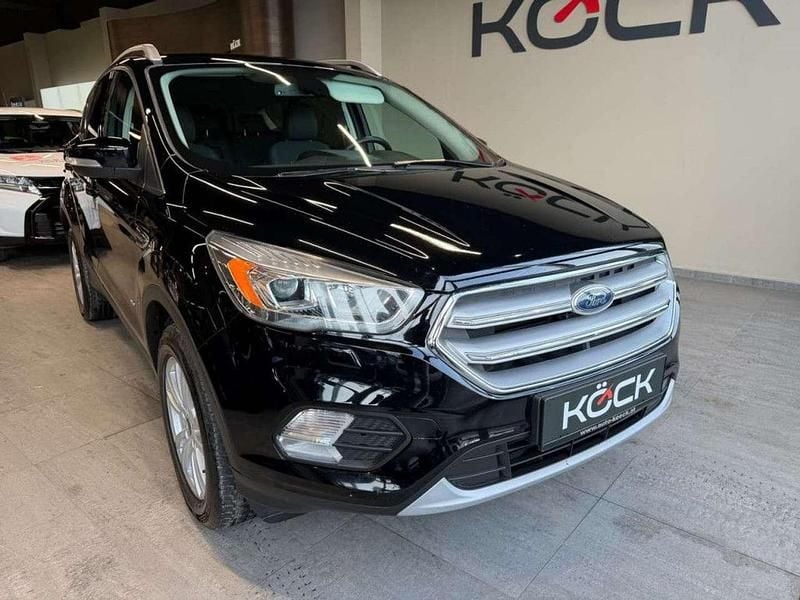 Gebraucht Ford Kuga Titanium 150 PS (110 kW) 2017 Schwarz SUV