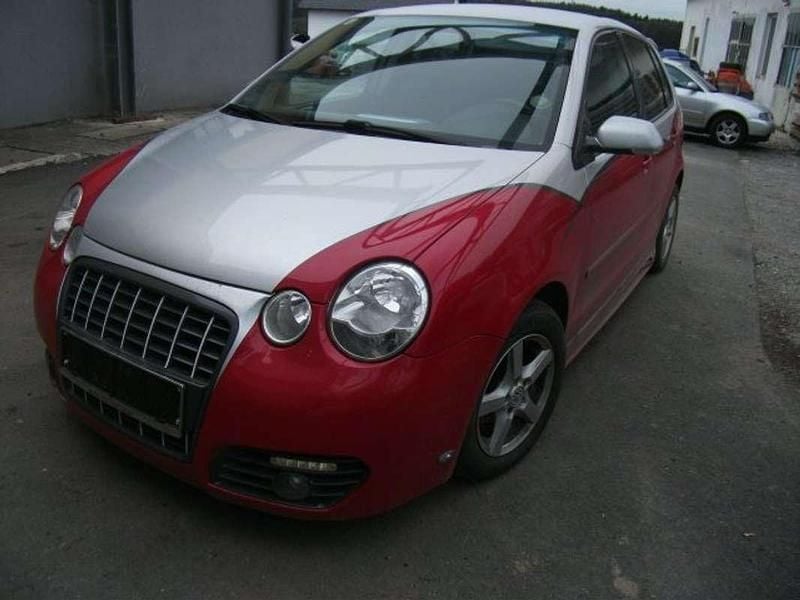 Gebraucht VW Polo Family 54 PS (39 kW) 2004 Grau Kleinwagen