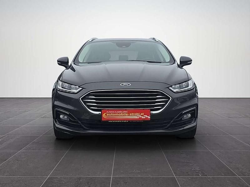 Gebraucht Ford Mondeo 140 PS (102 kW) 2021 Grau Kombi