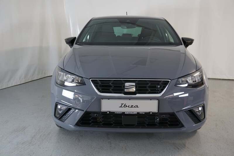 Neu Seat Ibiza FR 95 PS (69 kW) 2025 Hellgrau  normal