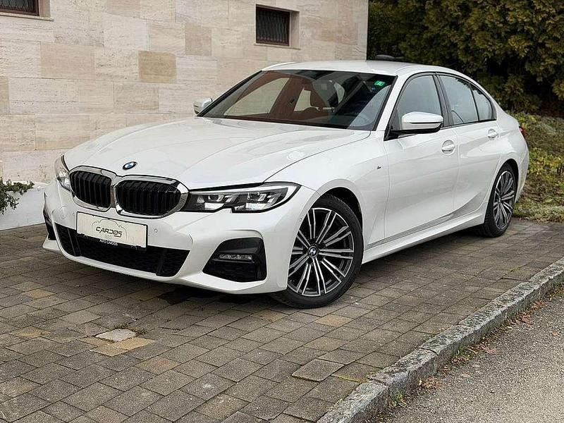 Gebraucht BMW 316 M Sport 122 PS (89 kW) 2021 Weiß Limousine