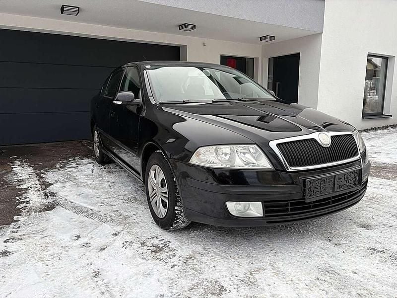 Gebraucht Skoda Octavia 105 PS (77 kW) 2008 Schwarz Limousine