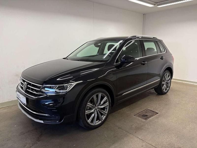 Gebraucht VW Tiguan Elegance 150 PS (110 kW) 2021 Schwarz  metallicperleffektno SUV