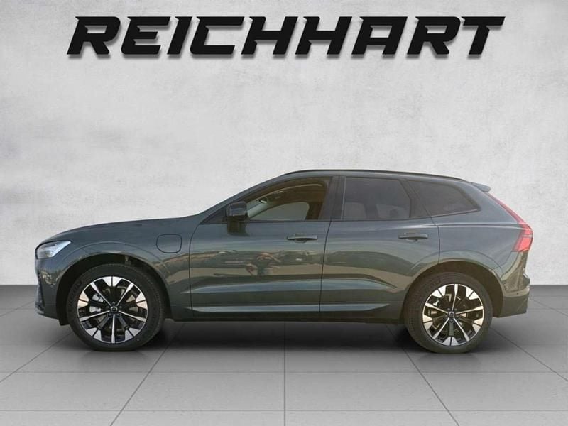 Gebraucht Volvo XC60 Plus 253 PS (186 kW) 2025 Grün SUV