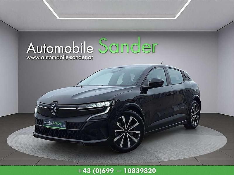 Gebraucht Renault Megane E-Tech Evolution 160 kW (218 PS) 2023 Schwarz Limousine