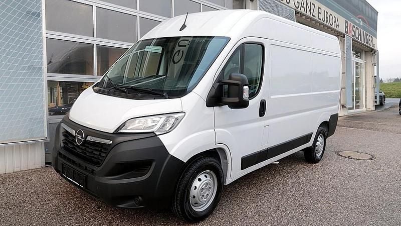Icy weiß Gebraucht 2024 Opel Movano S Van | € 35.800 - Bild 1/4