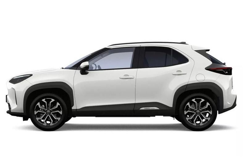 Neu Toyota Yaris Cross 129 PS (94 kW) 2025 Weiß SUV