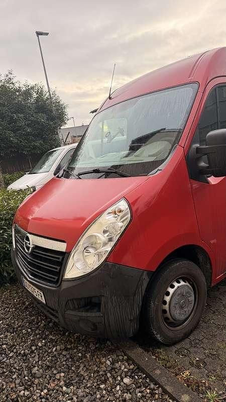 Gebraucht Opel Movano 101 PS (74 kW) 2011 Rot Van / Kleinbus