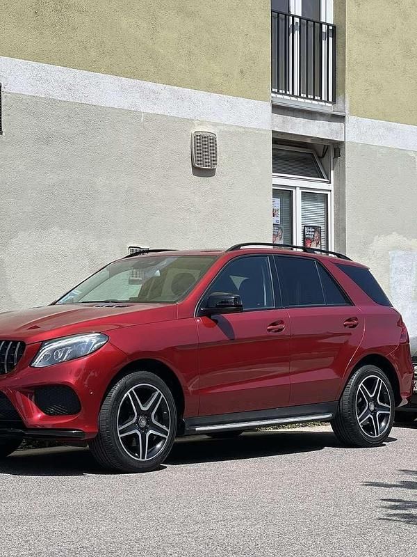 Gebraucht Mercedes GLE250 204 PS (150 kW) 2016 SUV