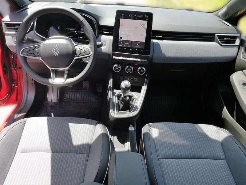 Gebraucht Renault Clio V Techno 90 PS (66 kW) 2025 Rot Kleinwagen