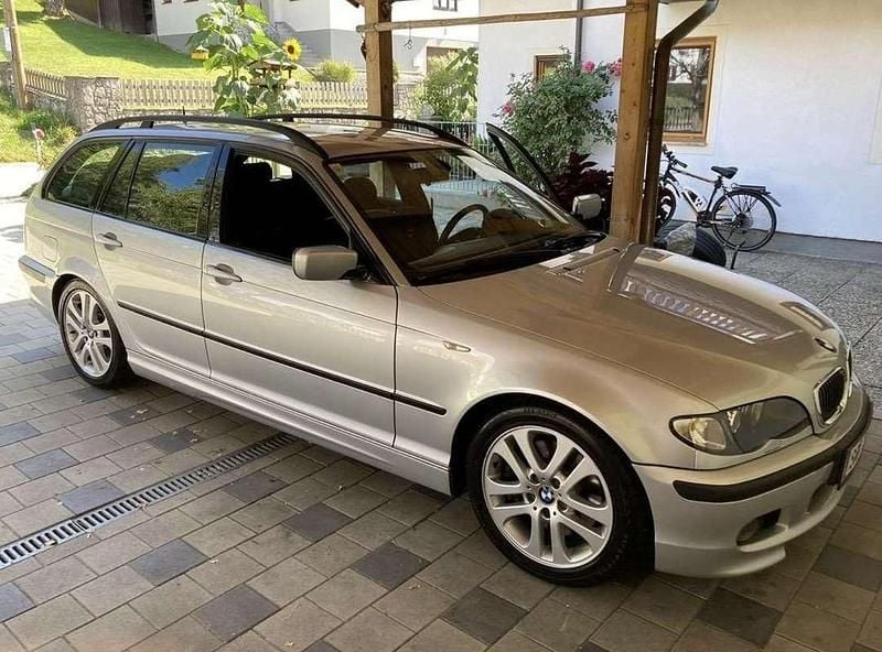 Gebraucht BMW 330 M Sport 184 PS (135 kW) 2002 Silber Kombi