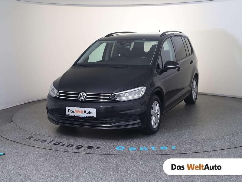 Gebraucht VW Touran Comfortline 150 PS (110 kW) 2023 Schwarz  metallicperleffektno Van / Kleinbus