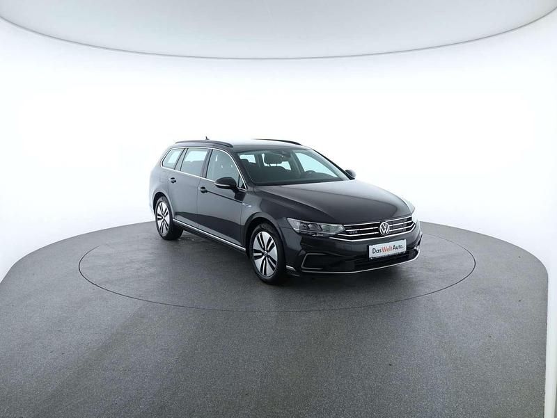 Gebraucht VW Passat GTE 156 PS (114 kW) 2021 Dunkelgrau  normal Kombi