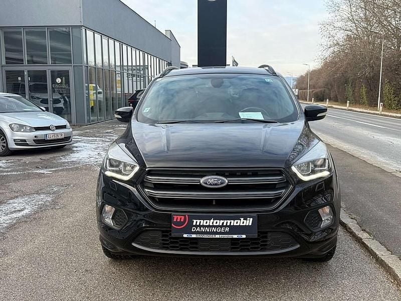 Schwarz Gebraucht 2017 Ford Kuga ST-Line SUV | € 13.990 (Fairer Preis) - Bild 1/4