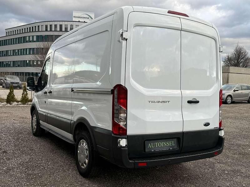 Gebraucht Ford Transit 131 PS (96 kW) 2019 Weiß Van