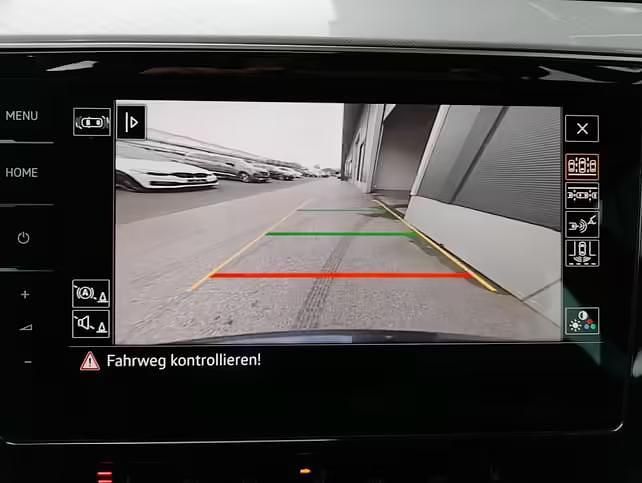 Gebraucht VW Passat GTE 156 PS (114 kW) 2022 Aquamarinblaumetallic Kombi