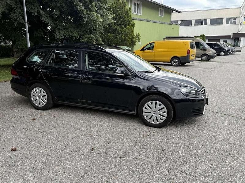 Gebraucht VW Golf VII 90 PS (66 kW) 2012 Limousine